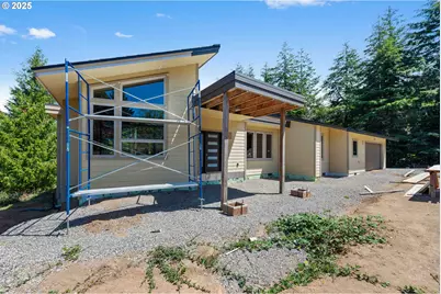 62039 Double Eagle Rd, Coos Bay, OR 97420 - Photo 9