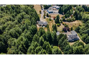 62039 Double Eagle Rd, Coos Bay, OR 97420 - Photo 41