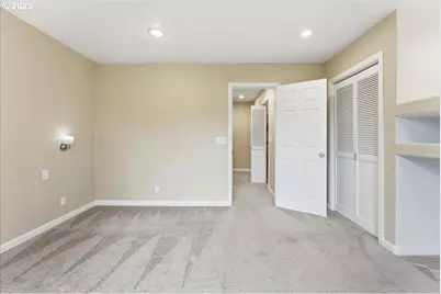 1812 NE 19th St, Gresham, OR 97030 - Photo 25