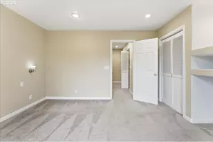 1812 NE 19th St, Gresham, OR 97030 - Photo 25