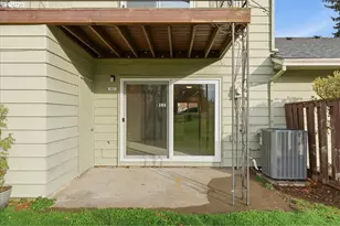 1812 NE 19th St, Gresham, OR 97030 - Photo 29