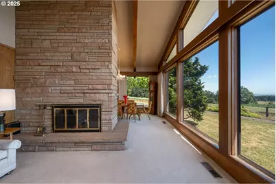 3375 Eagle Crest Rd NW, Salem, OR 97304 - Photo 9