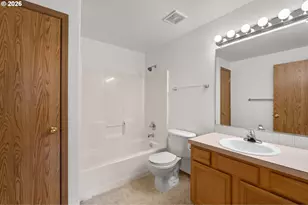 6866 N Sedro St, Portland, OR 97203 - Photo 15