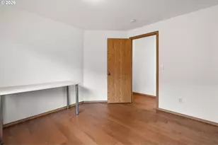 6866 N Sedro St, Portland, OR 97203 - Photo 11