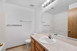 6866 N Sedro St, Portland, OR 97203 - Photo 9