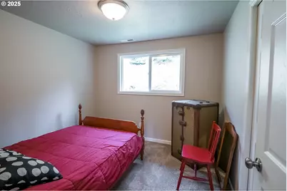 76377 Mosby Creek Rd, Cottage Grove, OR 97424 - Photo 19