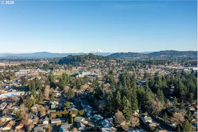 16901 SE Ivon St, Portland, OR 97236 - Photo 47