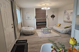 1208 S Pacific Ave, Kelso, WA 98626 - Photo 5