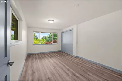 19001 Suncrest Dr, West Linn, OR 97068 - Photo 29