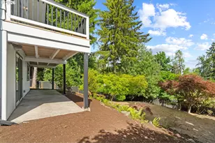 19001 Suncrest Dr, West Linn, OR 97068 - Photo 43