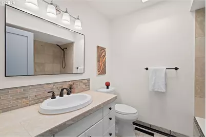 19001 Suncrest Dr, West Linn, OR 97068 - Photo 19