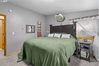 8365 Stark St, Rockaway Beach, OR 97136 - Photo 13