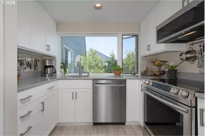 148 N Hayden Bay Dr #148, Portland, OR 97217 - Photo 15
