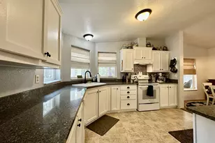 215 E Ponderosa Dr, Goldendale, WA 98620 - Photo 23