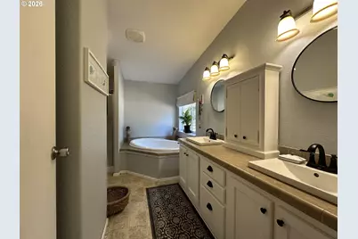 215 E Ponderosa Dr, Goldendale, WA 98620 - Photo 29