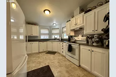 215 E Ponderosa Dr, Goldendale, WA 98620 - Photo 21
