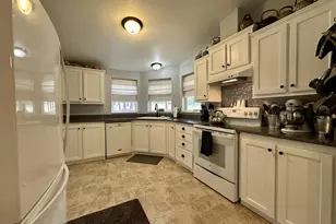 215 E Ponderosa Dr, Goldendale, WA 98620 - Photo 21