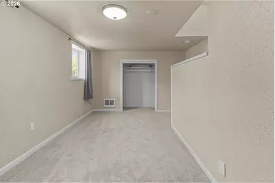 2019 E St, Springfield, OR 97477 - Photo 27