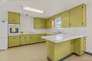 2019 E St, Springfield, OR 97477 - Photo 7