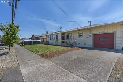 2019 E St, Springfield, OR 97477 - Photo 3