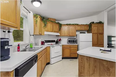 16755 S Livesay Rd, Oregon City, OR 97045 - Photo 11