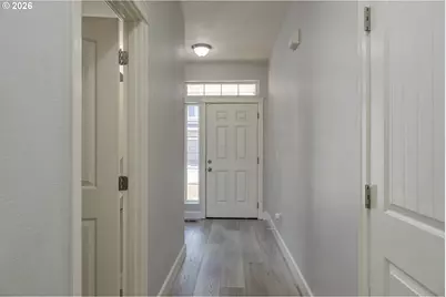 5627 SW 186th Pl, Beaverton, OR 97078 - Photo 3