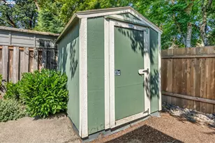 3238 Larrabee St, Forest Grove, OR 97116 - Photo 37