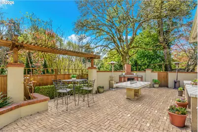 3574 E Burnside St, Portland, OR 97214 - Photo 25