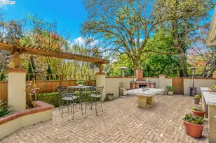 3574 E Burnside St, Portland, OR 97214 - Photo 25