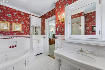3574 E Burnside St, Portland, OR 97214 - Photo 33