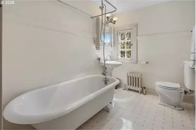 3574 E Burnside St, Portland, OR 97214 - Photo 41