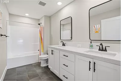 8211 NE 168th Pl, Vancouver, WA 98682 - Photo 19