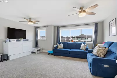 8211 NE 168th Pl, Vancouver, WA 98682 - Photo 17