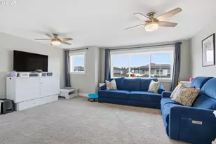 8211 NE 168th Place, Vancouver, WA 98682 - Photo 17