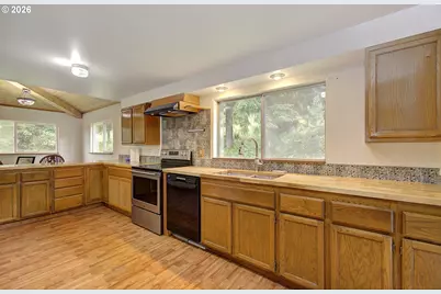 26810 NE 434th St, Amboy, WA 98601 - Photo 9