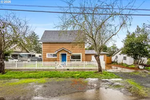 456 Log Cabin St, Independence, OR 97351 - Photo 1