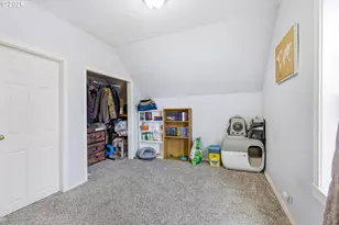 456 Log Cabin St, Independence, OR 97351 - Photo 19