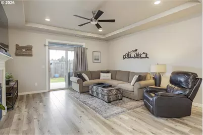 2132 NW McGarey Dr, McMinnville, OR 97128 - Photo 11