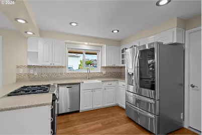 6595 SW 207th Ave, Beaverton, OR 97078 - Photo 9