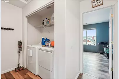 2591 NW 1st Dr, Gresham, OR 97030 - Photo 13