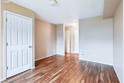 2591 NW 1st Dr, Gresham, OR 97030 - Photo 19