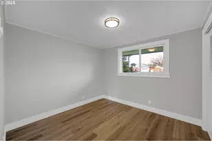 124 E Anchor Ave, Eugene, OR 97404 - Photo 27