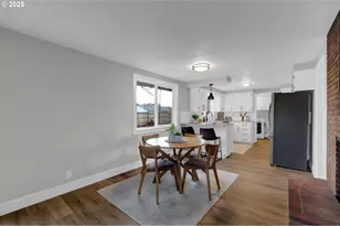 124 E Anchor Ave, Eugene, OR 97404 - Photo 9