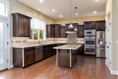 15432 NW Dominion Dr, Portland, OR 97229 - Photo 9