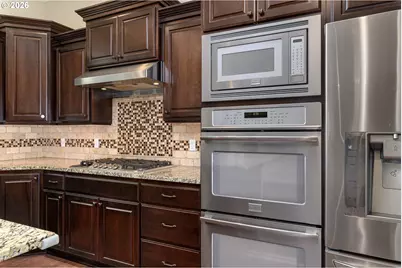 15432 NW Dominion Dr, Portland, OR 97229 - Photo 13