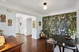 404 NE 108th Ave, Portland, OR 97220 - Photo 11