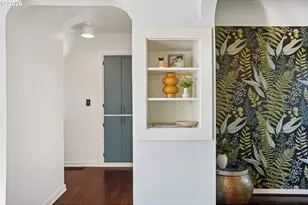 404 NE 108th Ave, Portland, OR 97220 - Photo 25