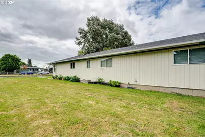 249 26th Ave, Longview, WA 98632 - Photo 17