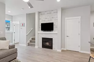 4023 SE Century Blvd, Hillsboro, OR 97123 - Photo 7