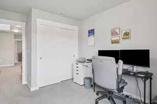 4023 SE Century Blvd, Hillsboro, OR 97123 - Photo 33